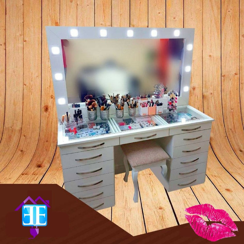 Tohalet Titán 2018 - Electrolujo